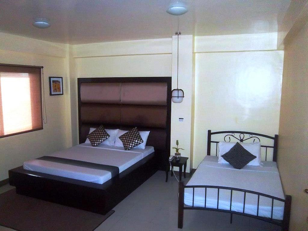 Hotel Cara Lipa City Chambre photo