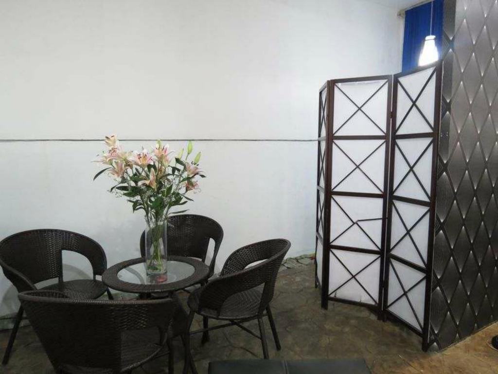 Hotel Cara Lipa City Extérieur photo